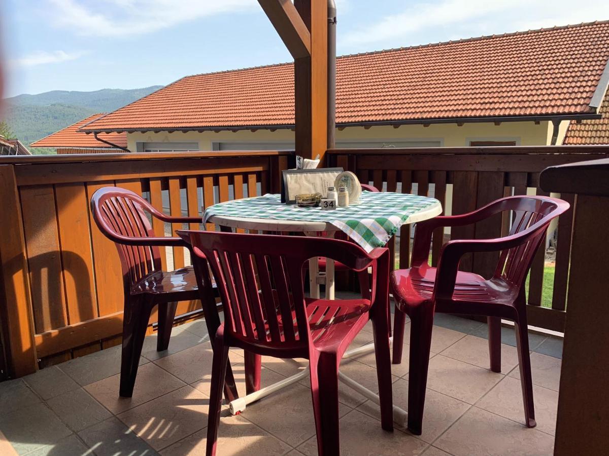 Landgasthof Achatz Арах Екстериор снимка