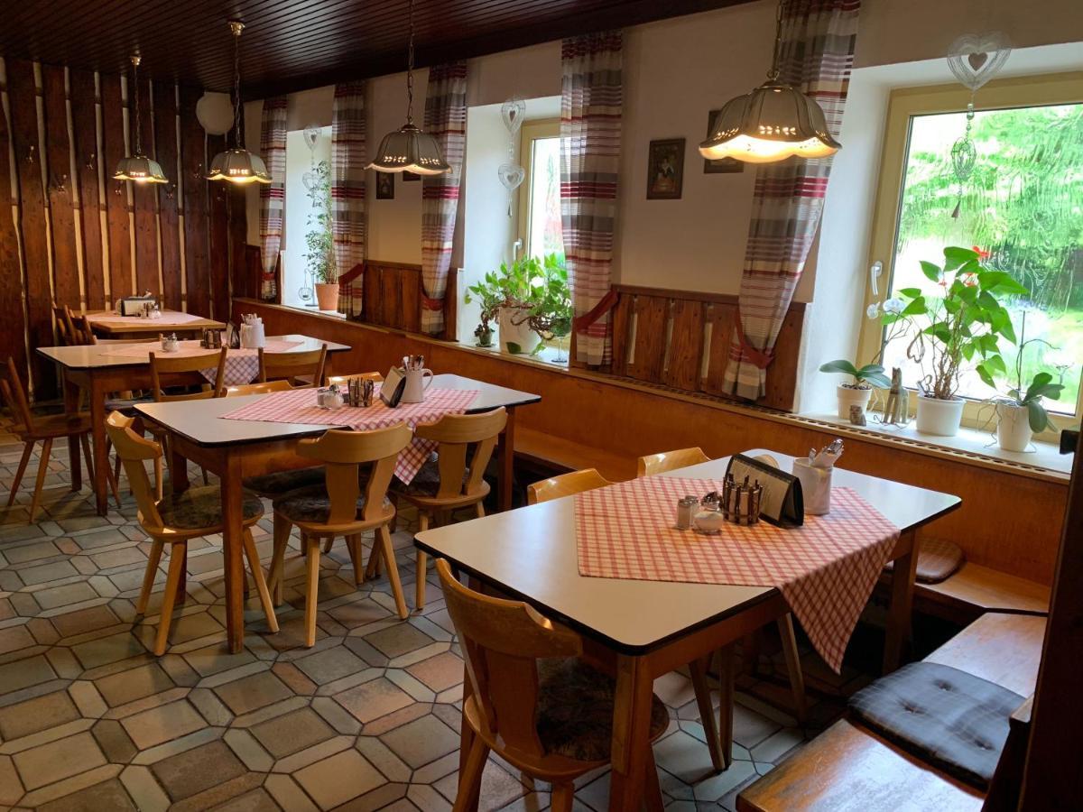 Landgasthof Achatz Арах Екстериор снимка